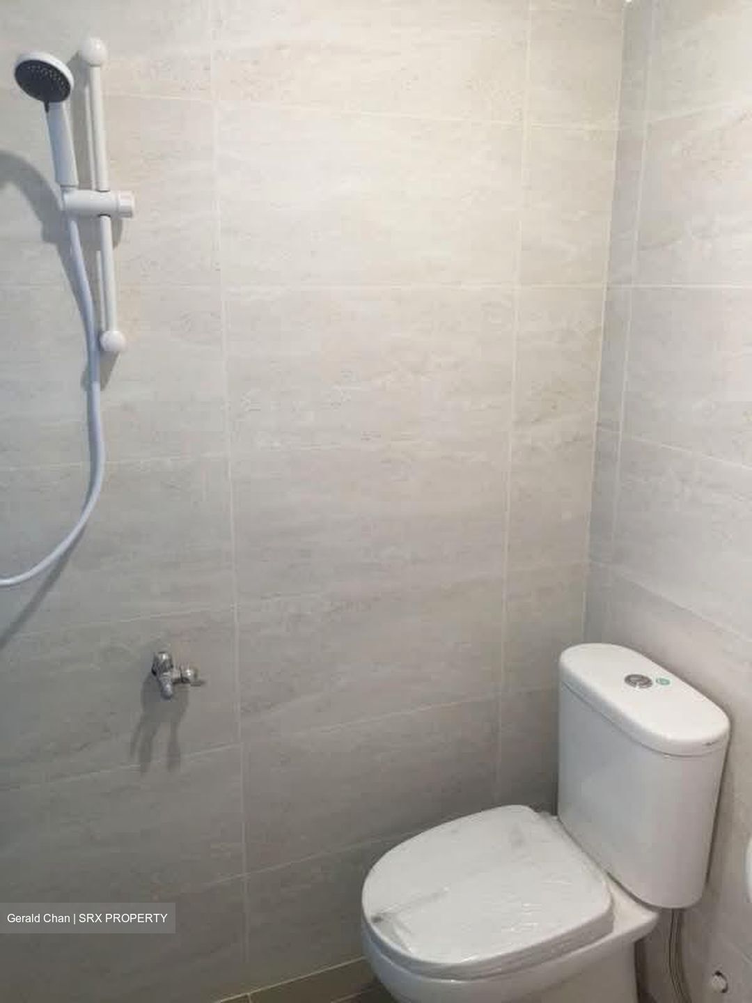 Nanyang Park (D19), Terrace #577229651